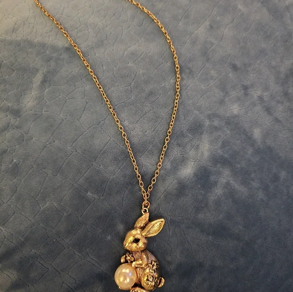 Gold Bunny Pendant Necklace - Picture 1 of 2
